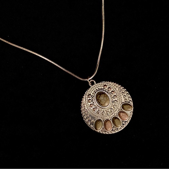 Jewelry - Silver-Tone Multistone Circular Pendant Necklace